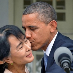 barack-obama-kisses-aung-san-suu-kyi-20121119-pg