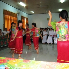 Perspektive fürs Leben e.V. verleiht jährlich Förderpreise an der Tan Loi Thanh Secondary School im Mekong-Delta