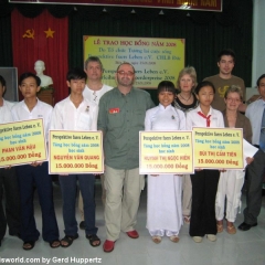 Perspektive fürs Leben e.V. verleiht jährlich Förderpreise an der Tan Loi Thanh Secondary School im Mekong-Delta