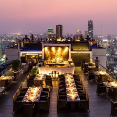 Moon Bar im Banyan Tree Bangkok Hotel