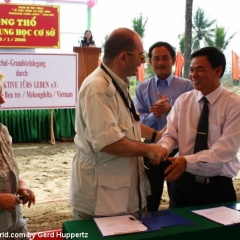 Von der Planung bis zur feierlichen Eröffnung am 24. Januar 2008: Die Tan Loi Thanh Secondary School im vietnamesischen Mekong-Delta