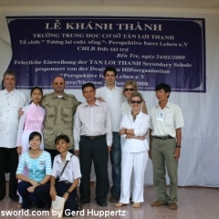 Von der Planung bis zur feierlichen Eröffnung am 24. Januar 2008: Die Tan Loi Thanh Secondary School im vietnamesischen Mekong-Delta